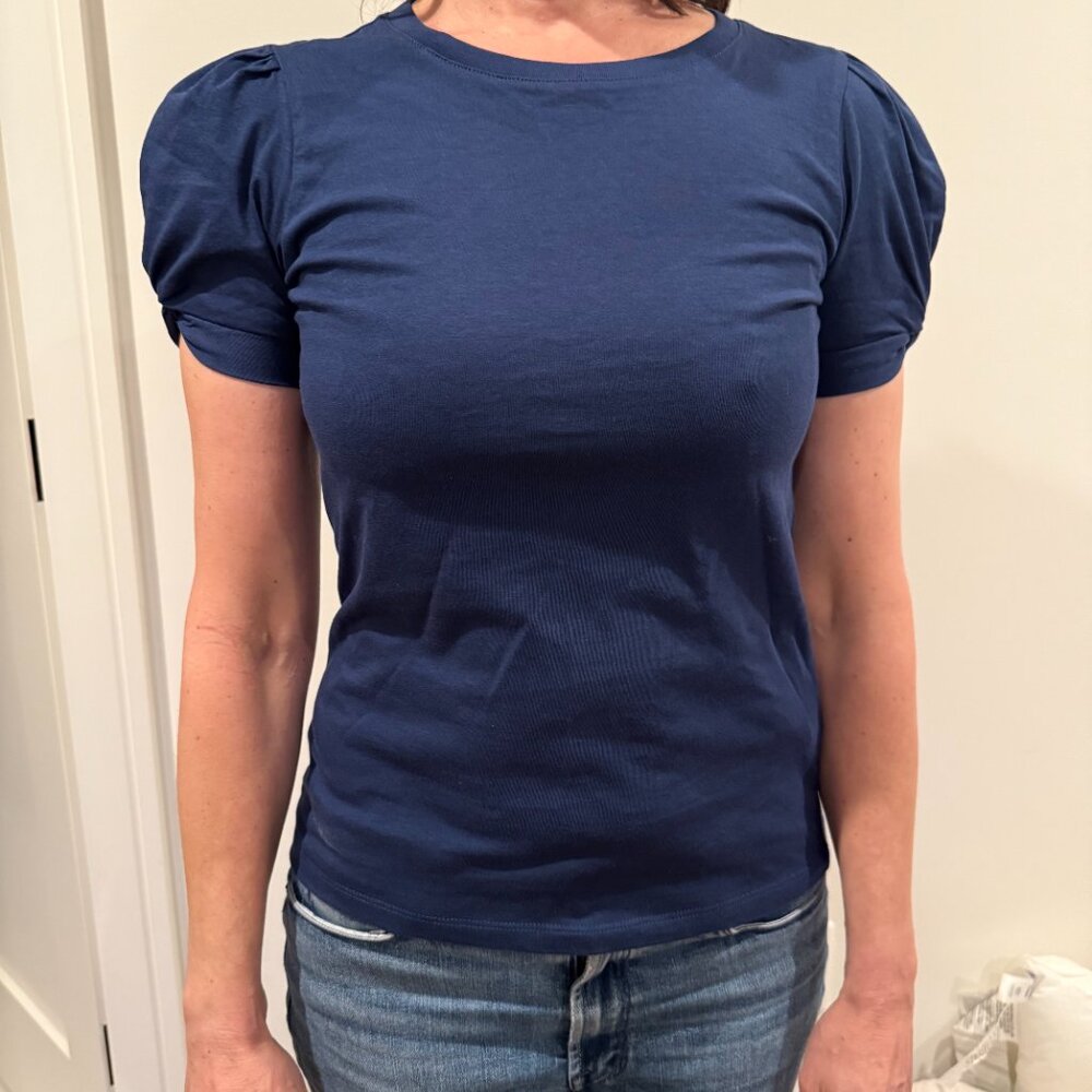 JCrew navy puff sleeve t shirt blouse